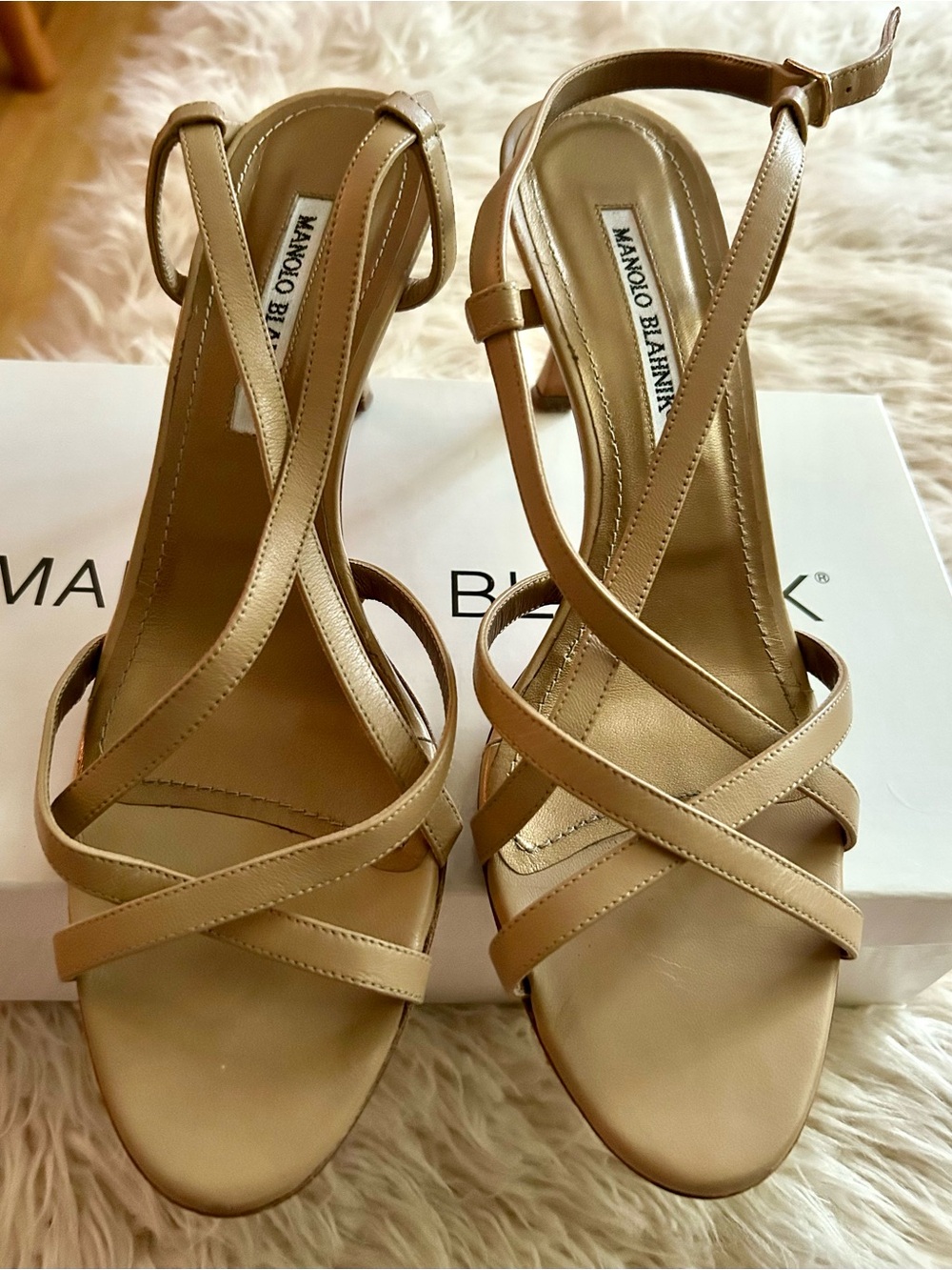 Manolo Blahnik Nude Strappy Women's Sandals Scarsomod Sable 9.5 with box.